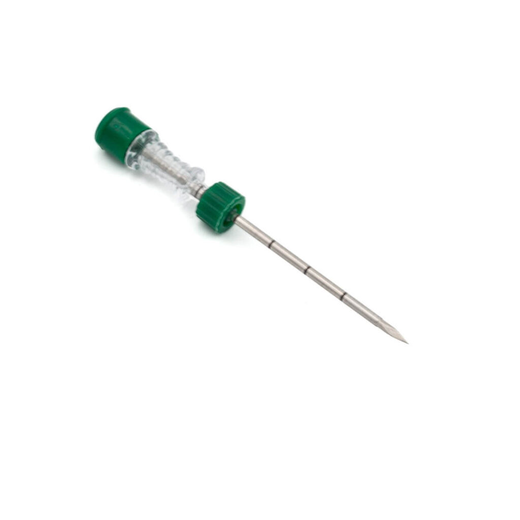 Full view of the INTRODUTTORE coaxial biopsy needle, an essential tool for efficient and minimally invasive multiple tissue sampling.