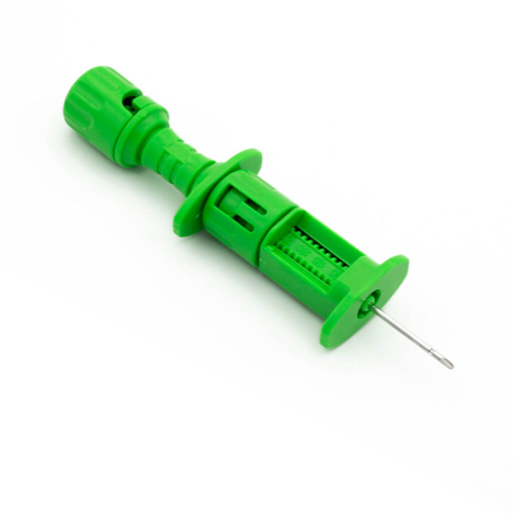Full view of the STERNOBELL EXPLANT™ bone marrow explant needle, designed for efficient and atraumatic harvesting for transplantation.