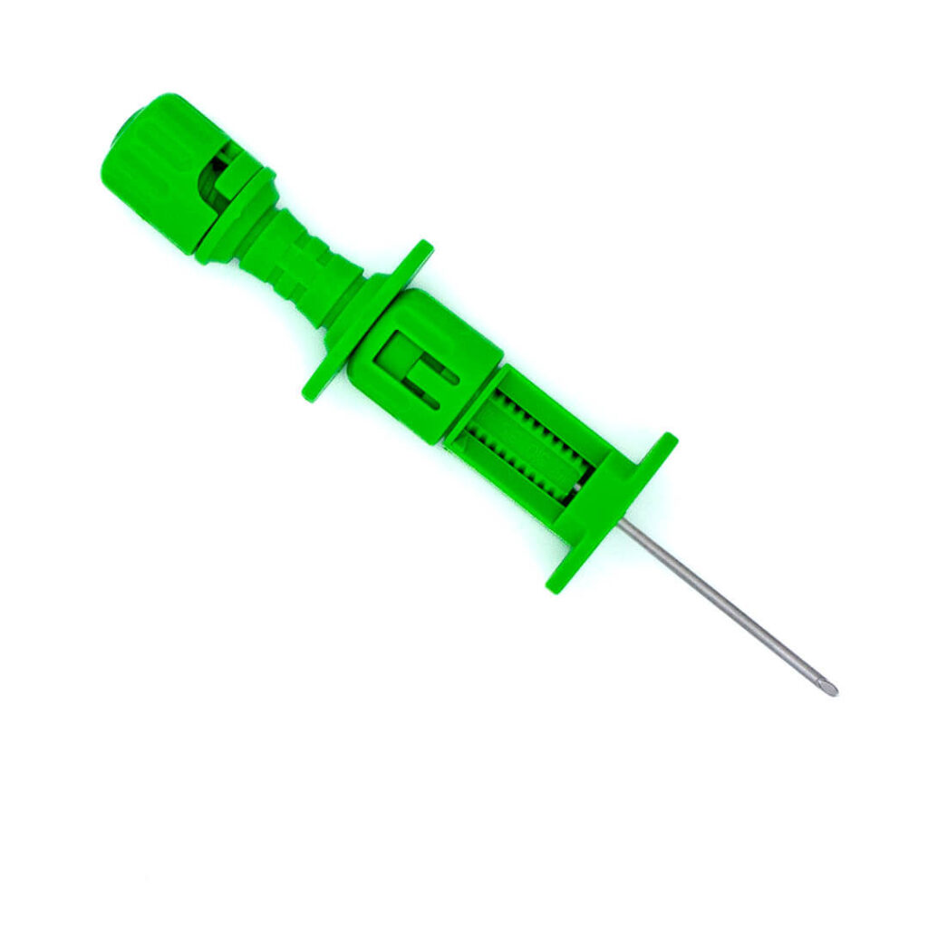 Full view of the STERNOBELL™ bone marrow aspirate device, ensuring precise and atraumatic sample collection.